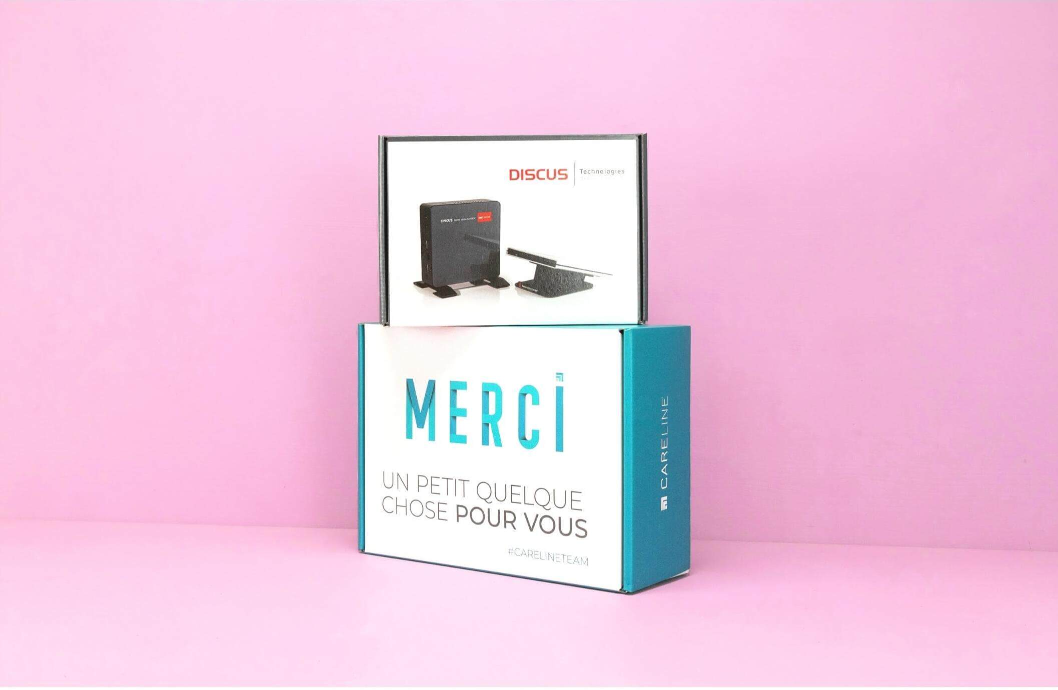 Klappdeckelkarton mit Lack und Laminat Klappdeckelkarton mit Lack und Laminat